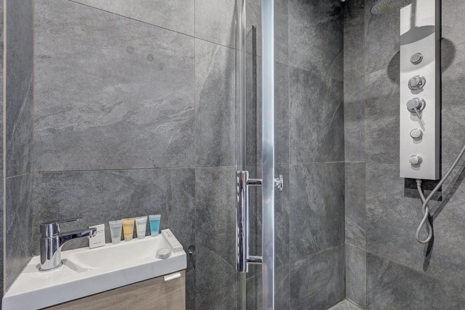 127 Suite Moshe - Superbe Appartement A Paris. エクステリア 写真